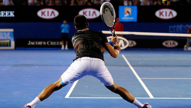 https://www.tennisunleashed.net/wp-content/uploads/2013/11/Djokovic-Athletic-Stance-620x350.jpg